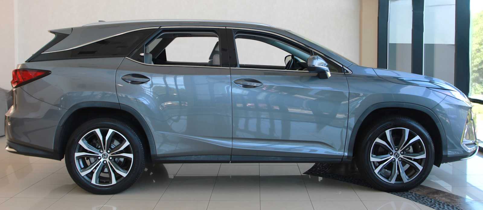 used 2020 Lexus RX 350L car, priced at $33,997