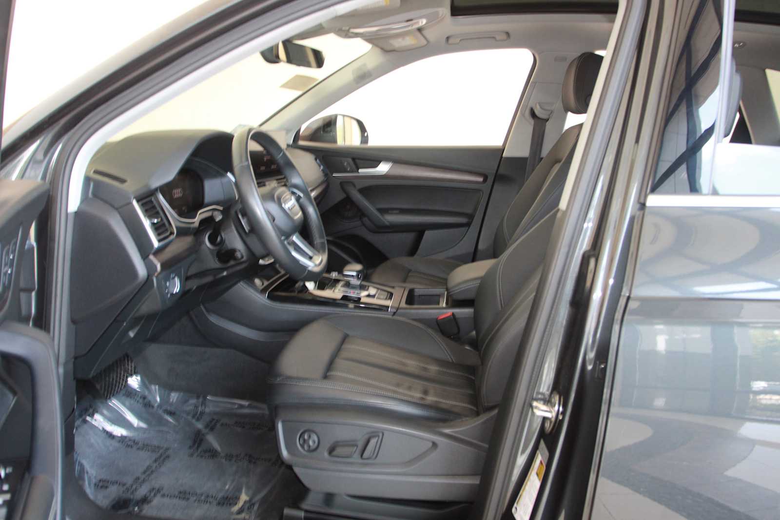used 2021 Audi Q5 car, priced at $26,998