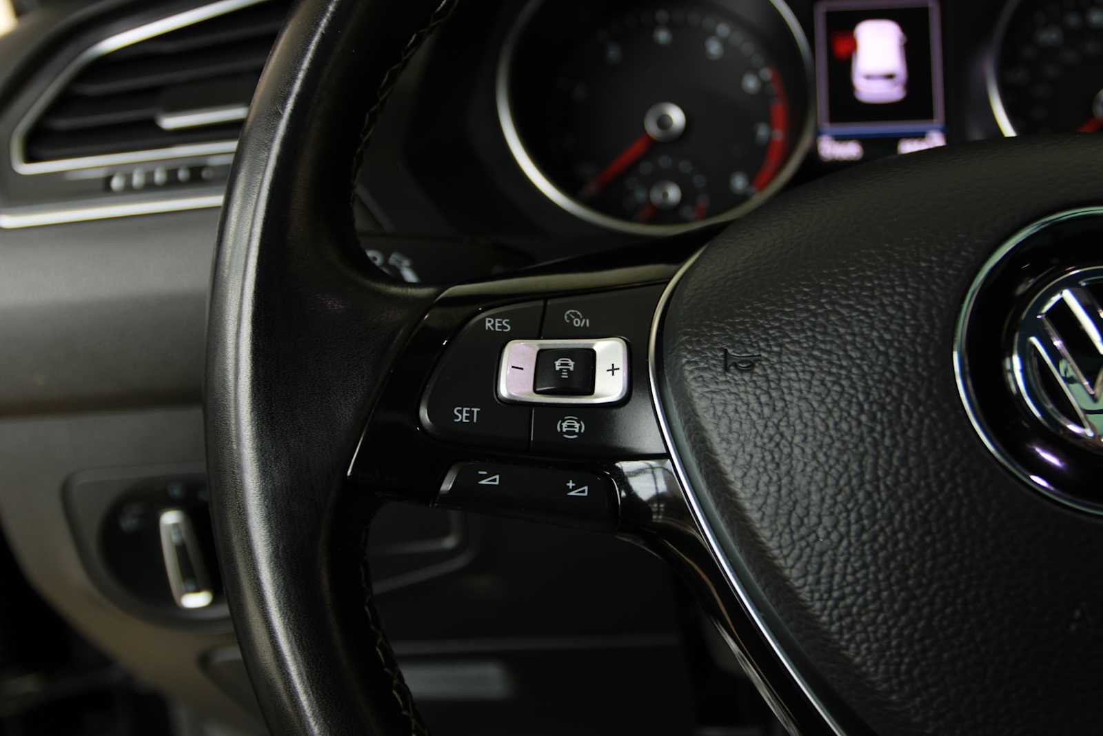 used 2021 Volkswagen Tiguan car, priced at $21,397