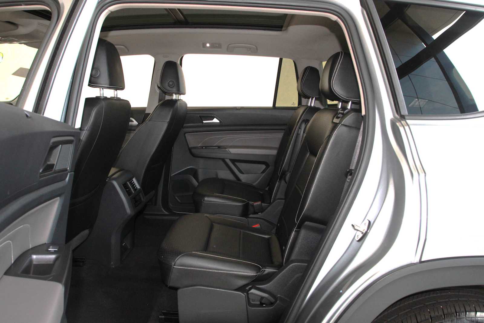 used 2022 Volkswagen Atlas car, priced at $25,397