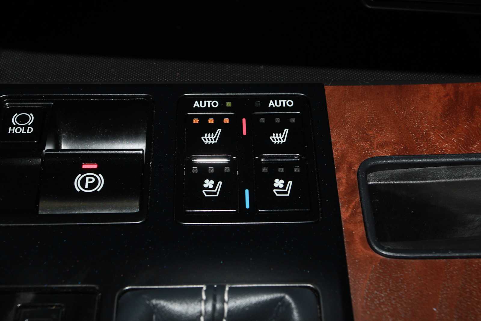 used 2020 Lexus RX 350L car, priced at $34,097