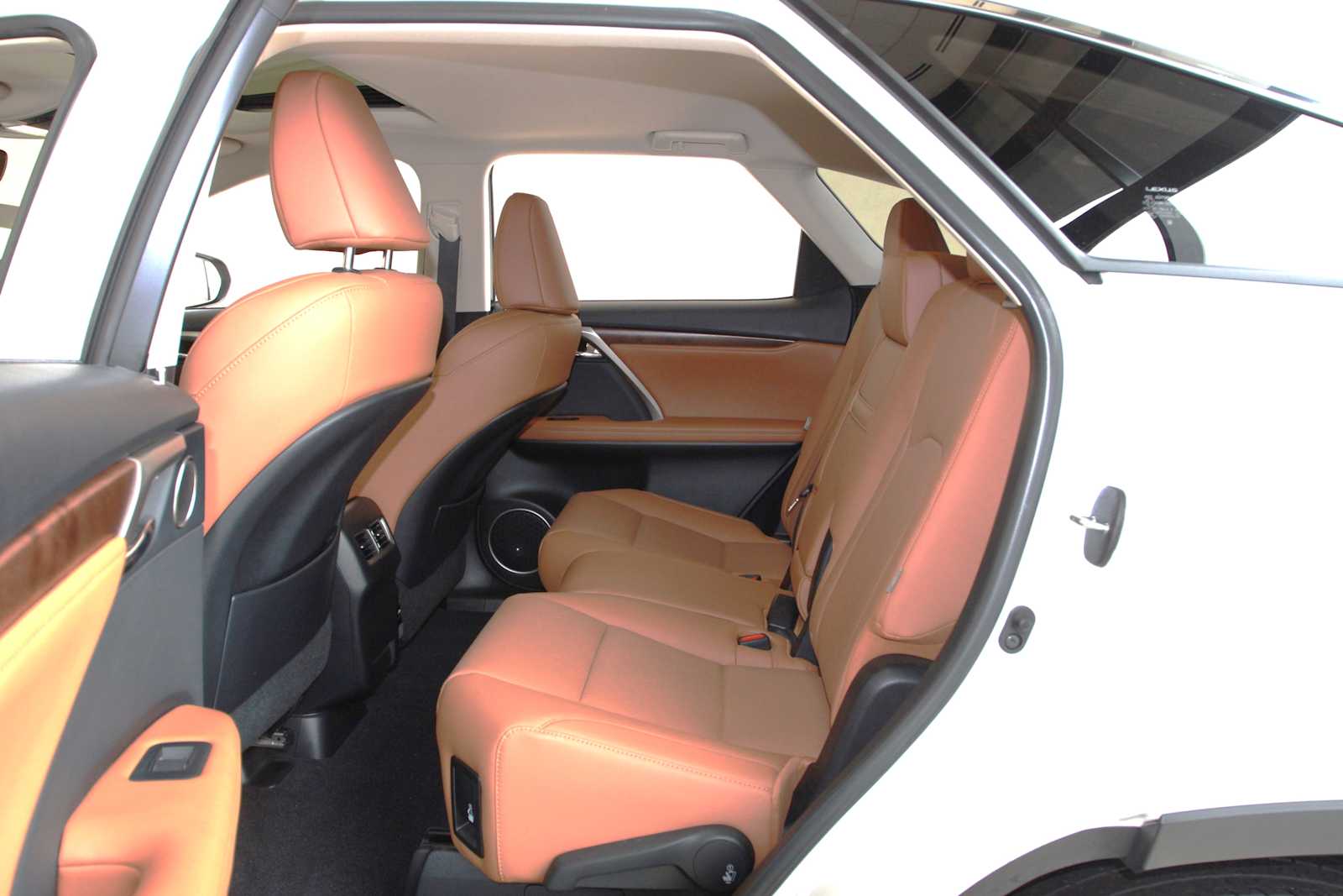 used 2022 Lexus RX 350L car, priced at $44,497