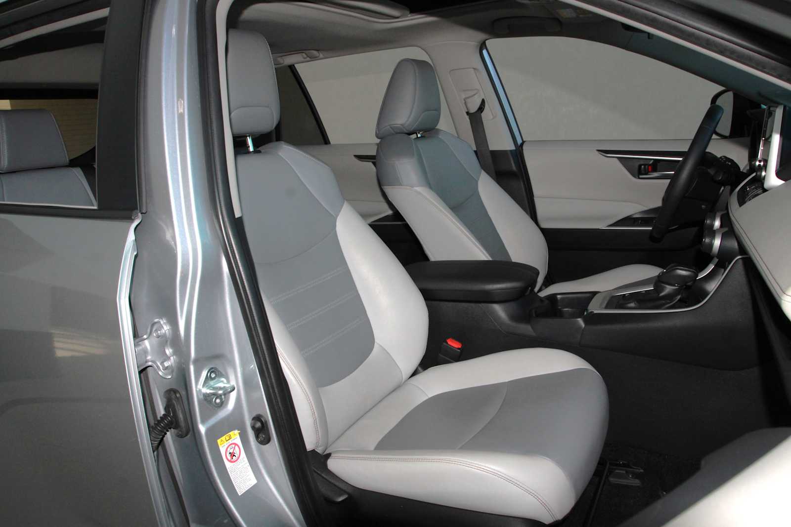 used 2019 Toyota RAV4 car, priced at $22,897