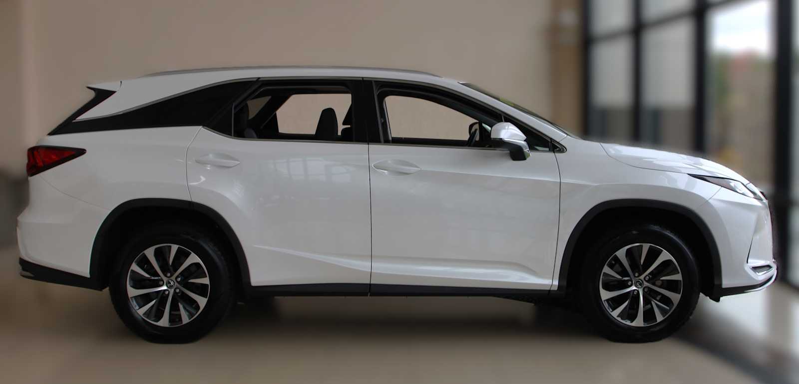 used 2020 Lexus RX 350L car, priced at $34,097