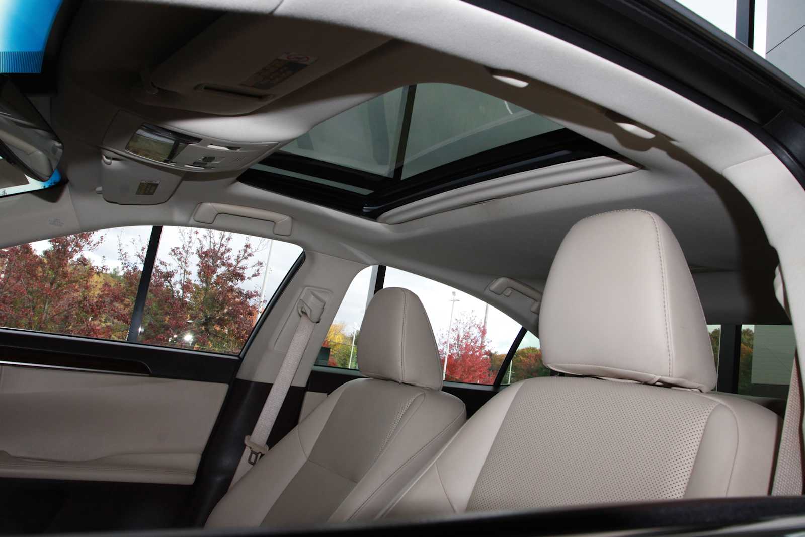 used 2016 Lexus ES 350 car, priced at $16,497