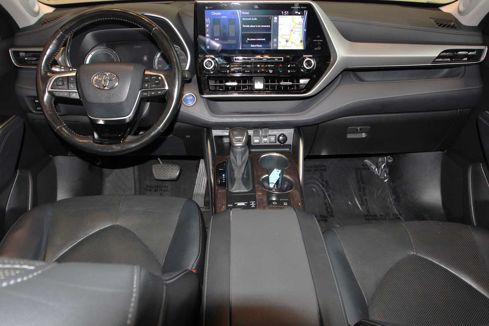 used 2021 Toyota Highlander car, priced at $38,497