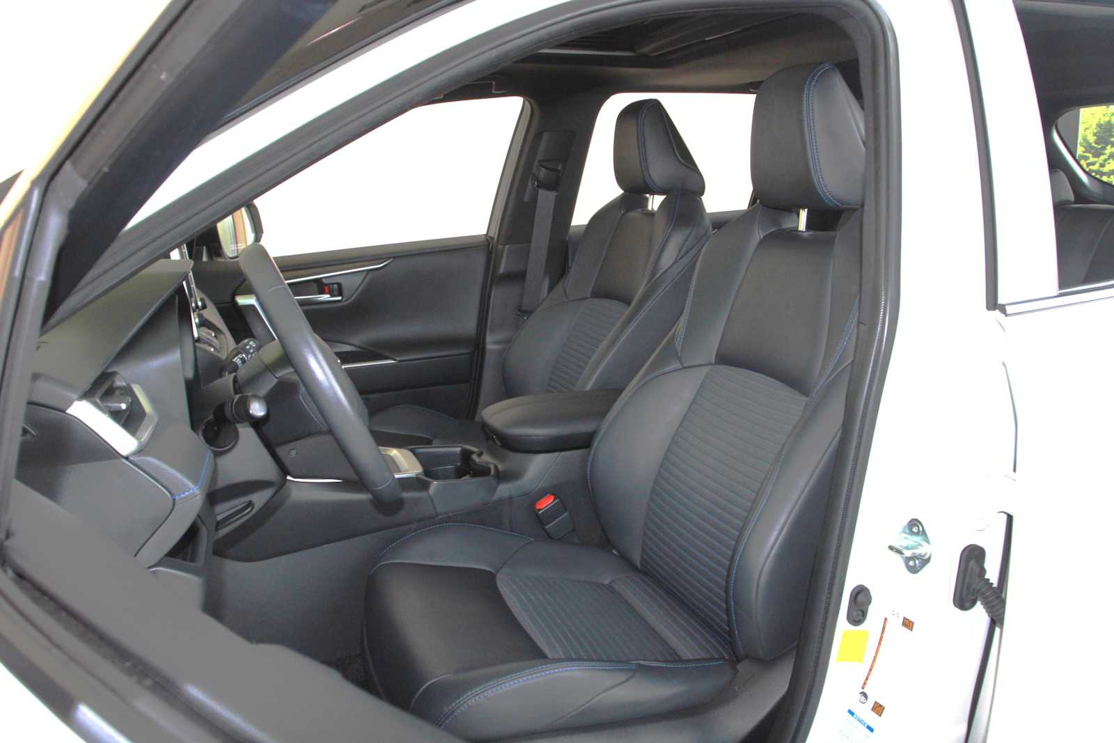used 2020 Toyota RAV4 car, priced at $32,297