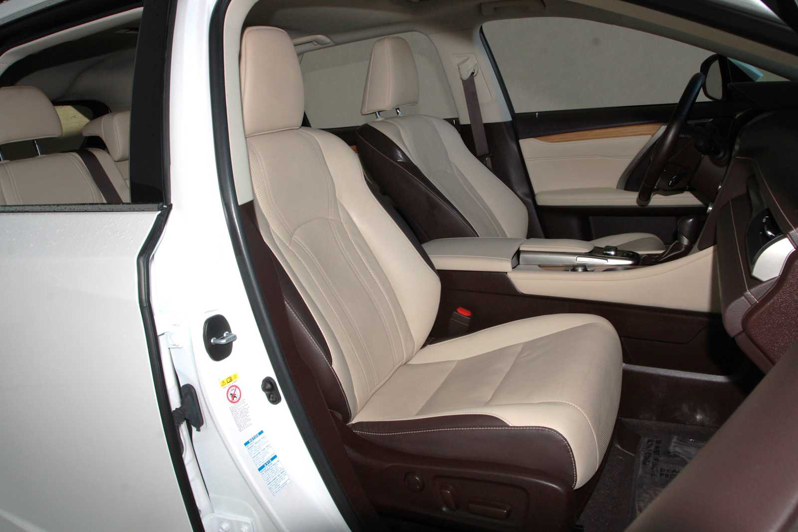 used 2018 Lexus RX 350L car, priced at $22,197