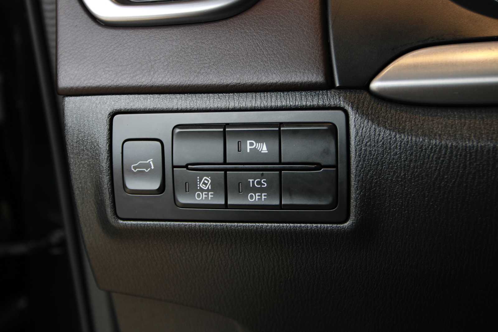 used 2018 Mazda CX-9 car, priced at $16,097