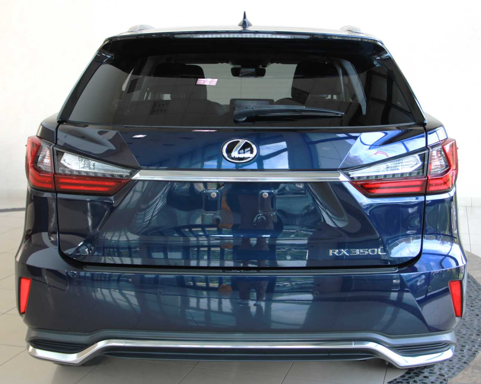 used 2022 Lexus RX 350L car, priced at $33,497