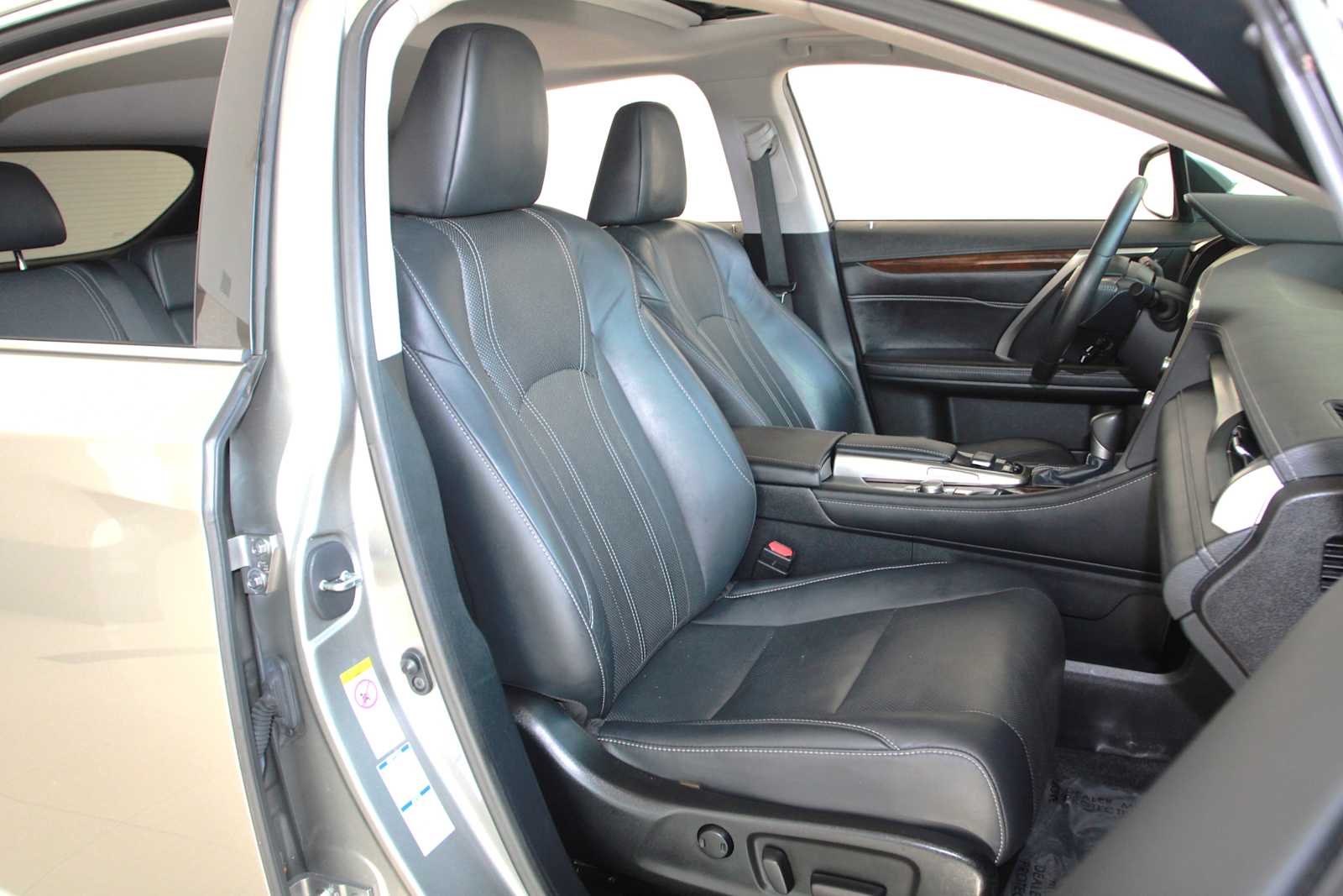 used 2017 Lexus RX 350 car, priced at $28,297