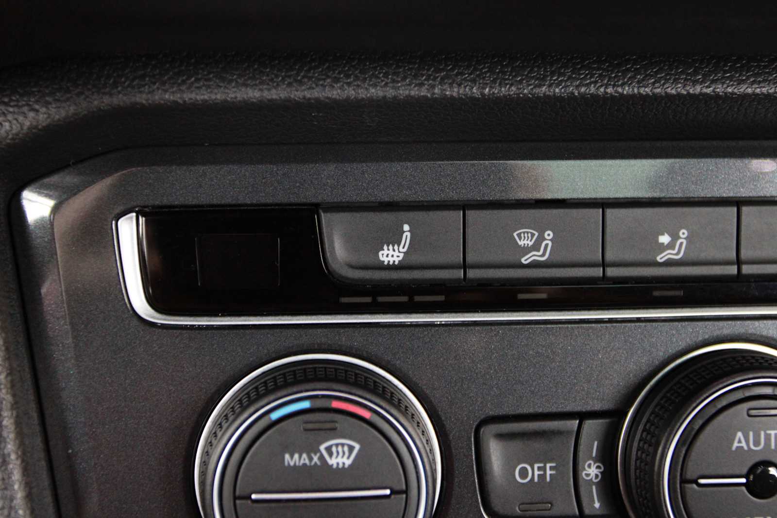 used 2021 Volkswagen Tiguan car, priced at $21,397