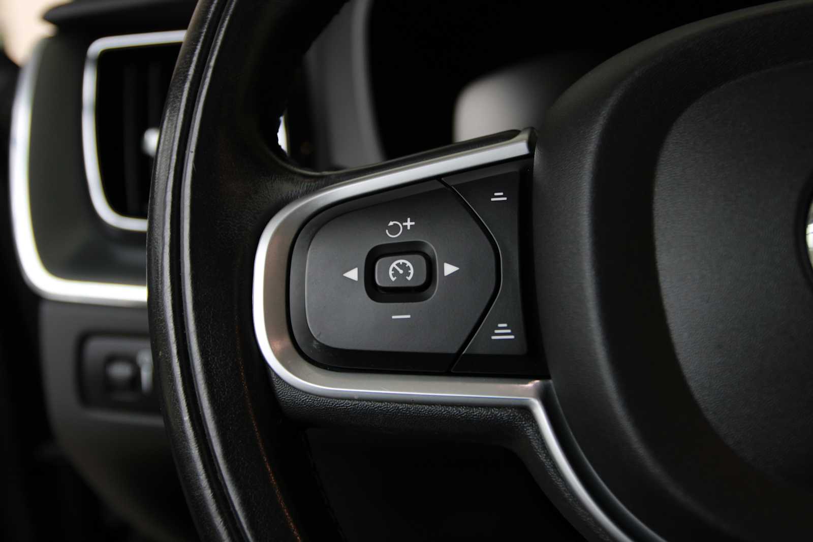used 2018 Volvo XC60 car, priced at $17,797