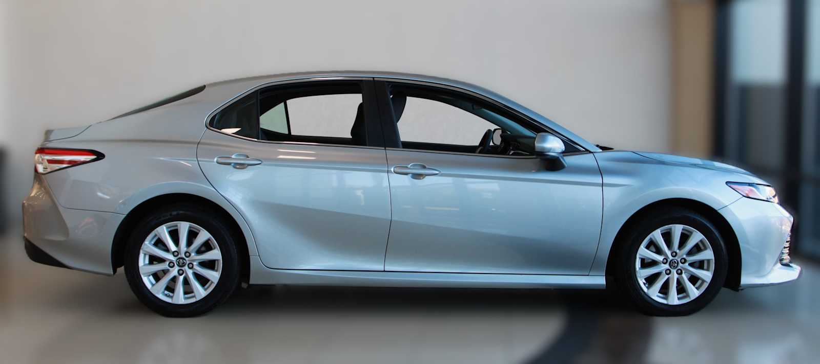 used 2018 Toyota Camry car, priced at $17,297