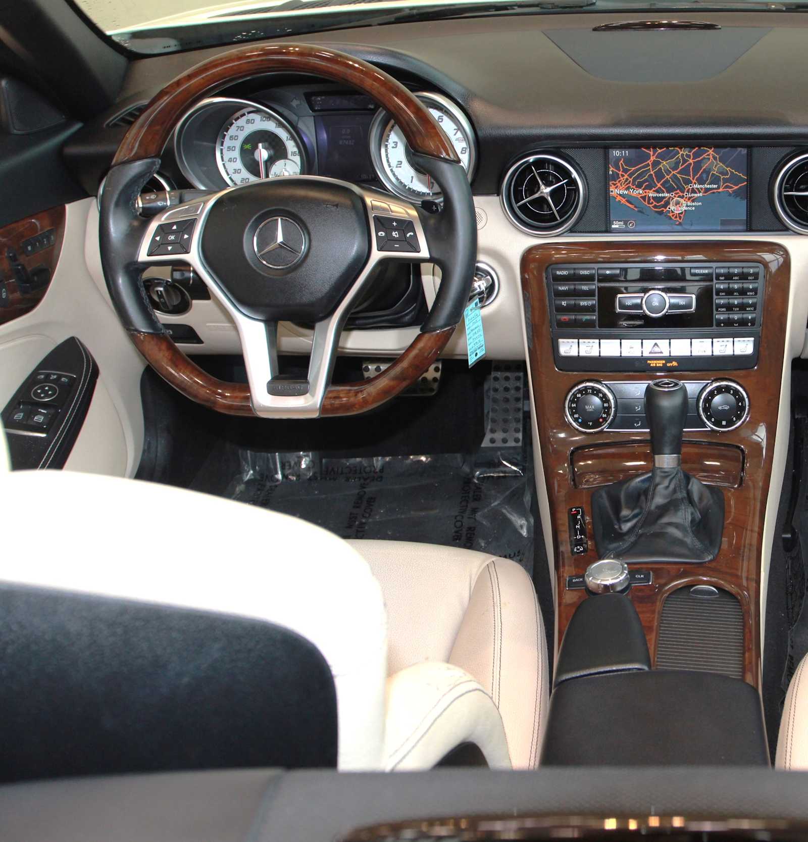 used 2014 Mercedes-Benz SLK 250 car, priced at $17,497