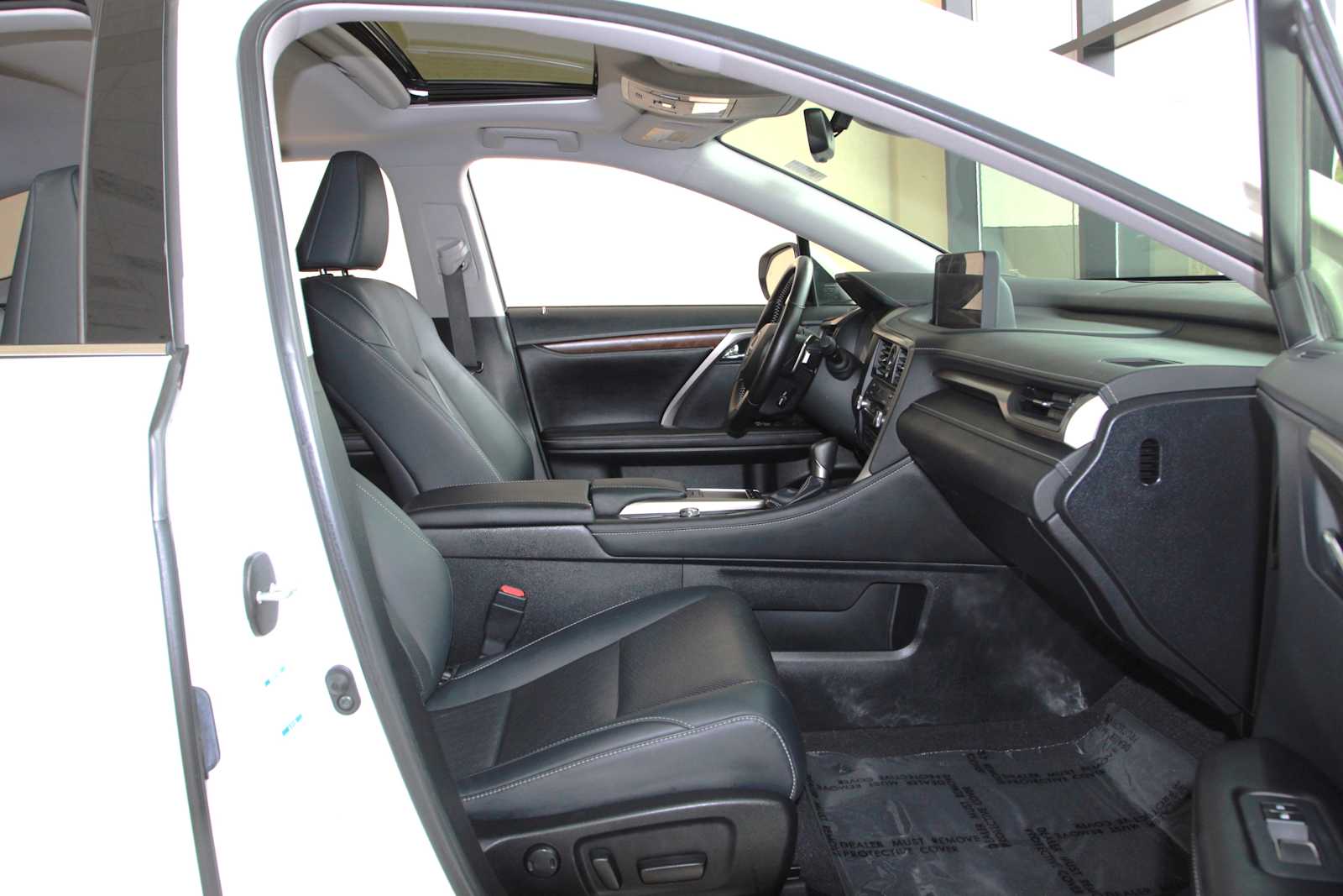 used 2020 Lexus RX 350L car, priced at $34,097