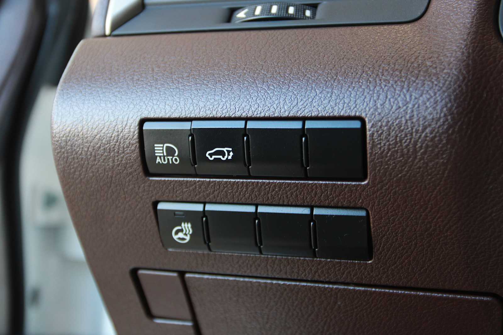 used 2018 Lexus RX 350L car, priced at $22,197