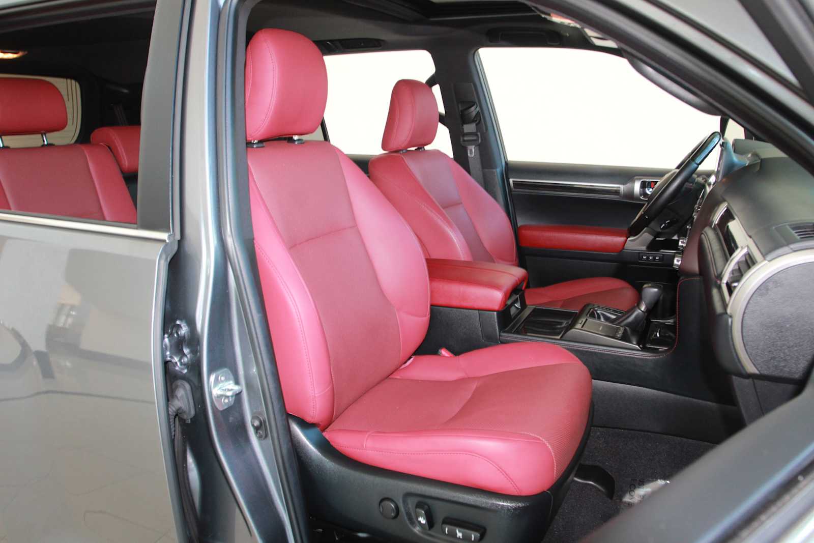 used 2023 Lexus GX 460 car, priced at $55,497