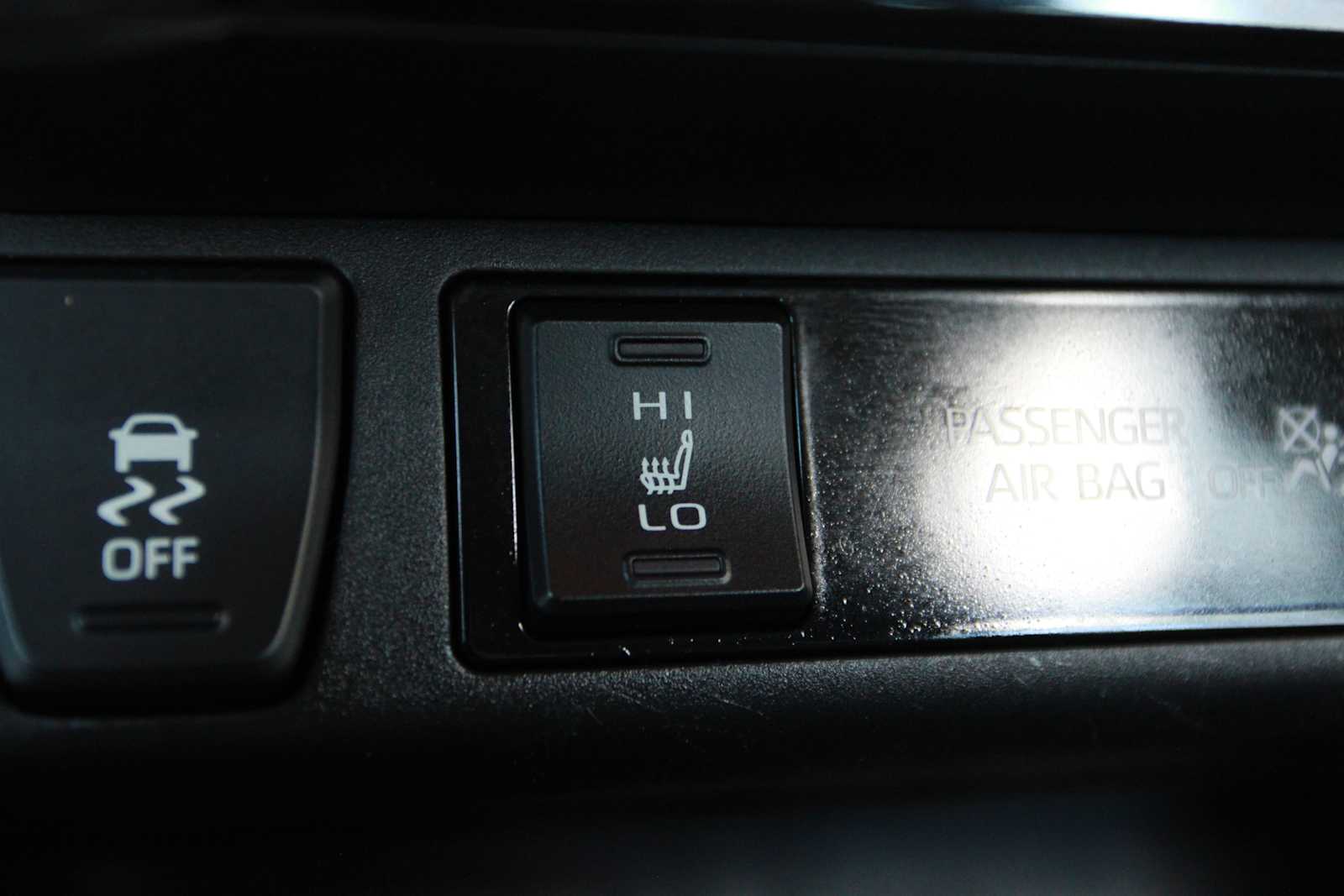 used 2021 Toyota RAV4 car, priced at $25,497