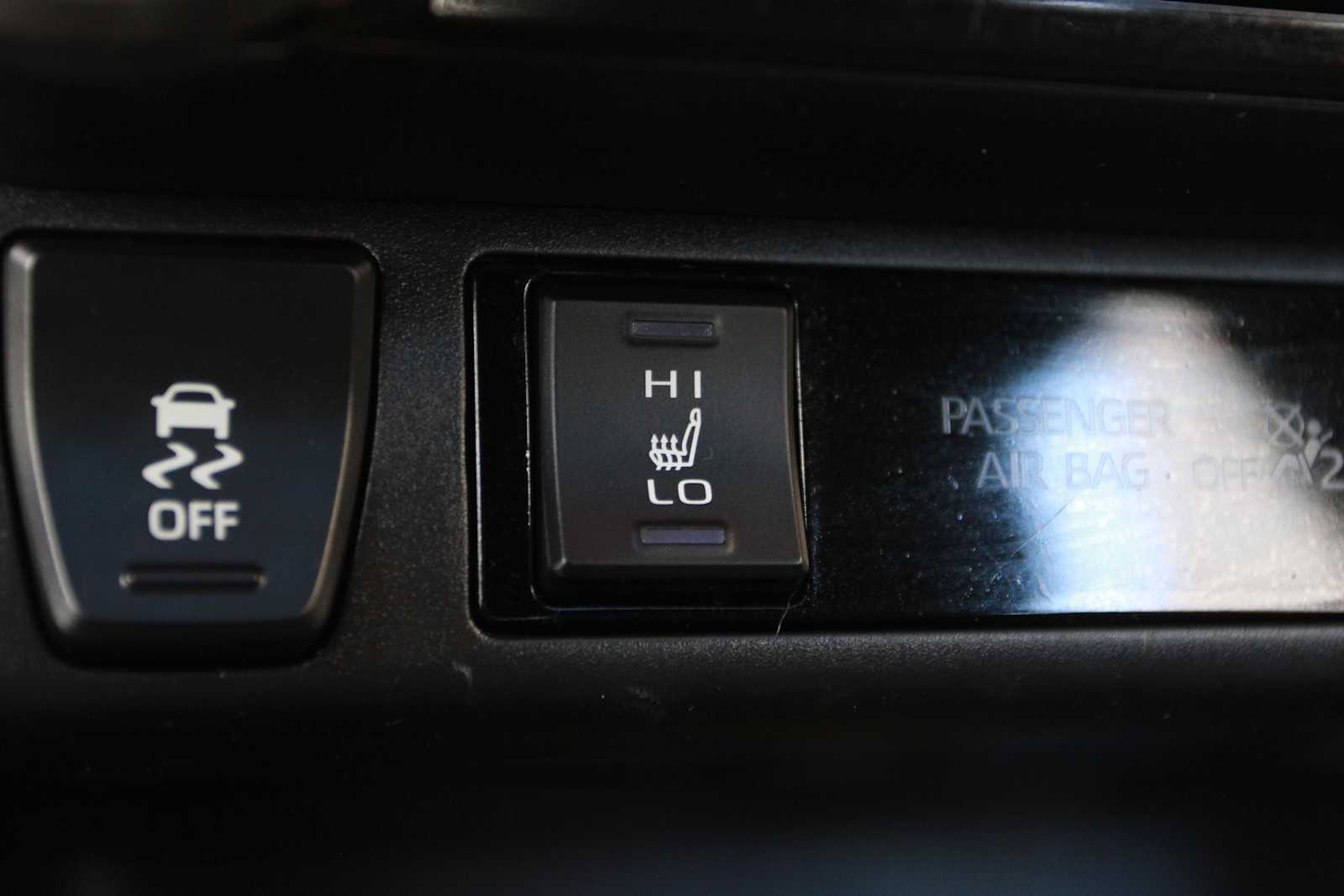 used 2020 Toyota RAV4 car, priced at $32,297