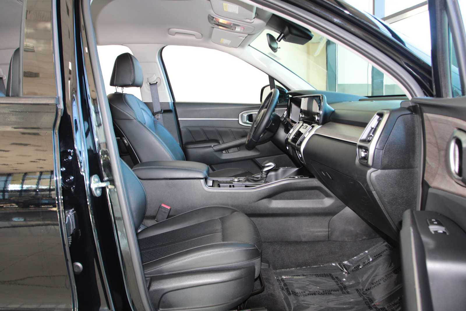 used 2022 Kia Sorento car, priced at $27,997