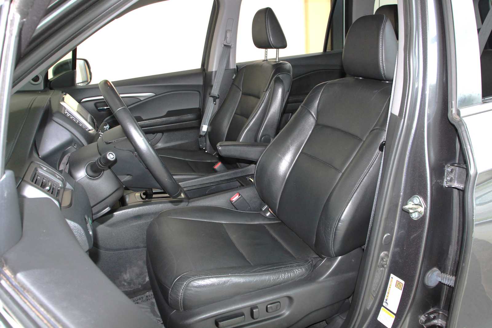 used 2016 Honda Pilot car, priced at $16,497