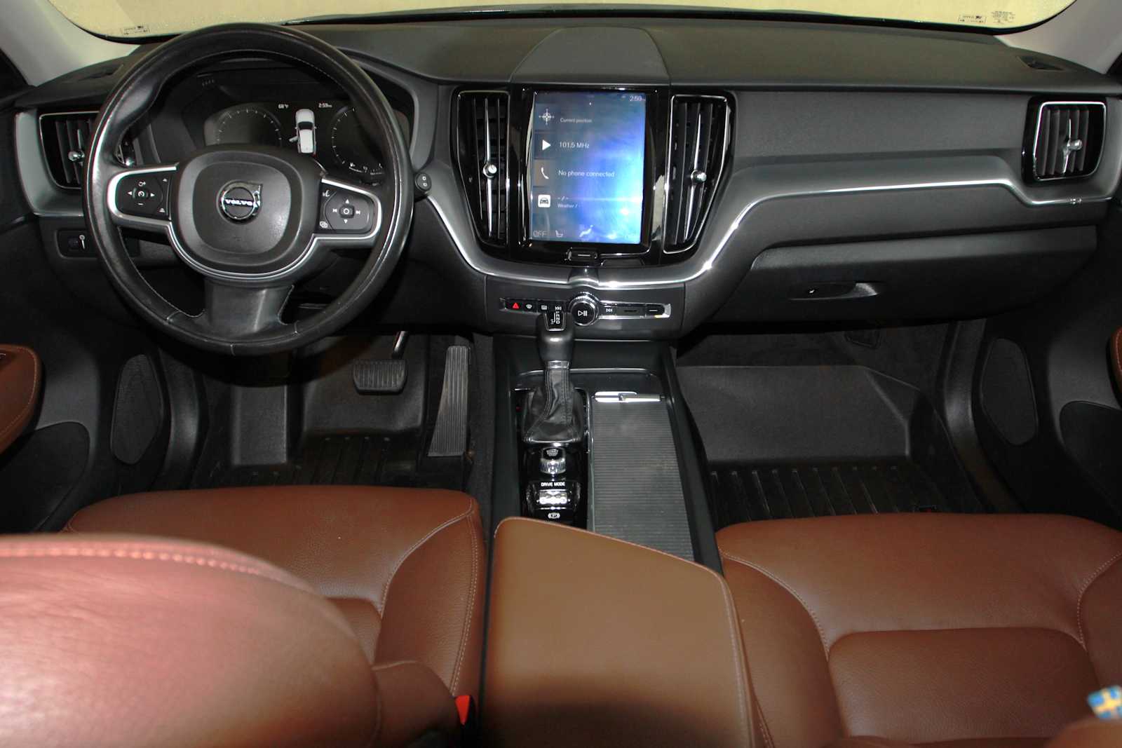 used 2018 Volvo XC60 car, priced at $17,797