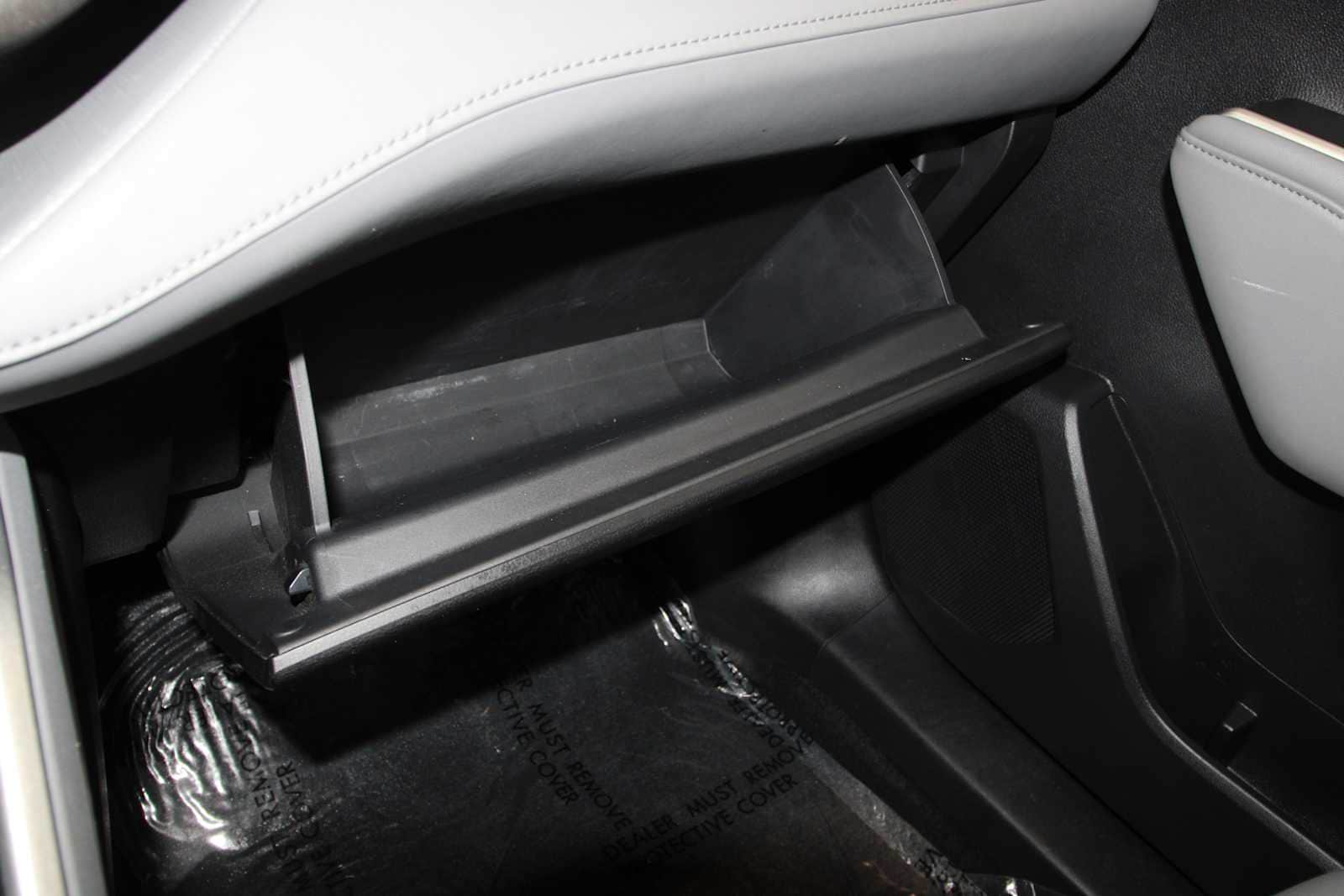 used 2022 Toyota Highlander car, priced at $32,897