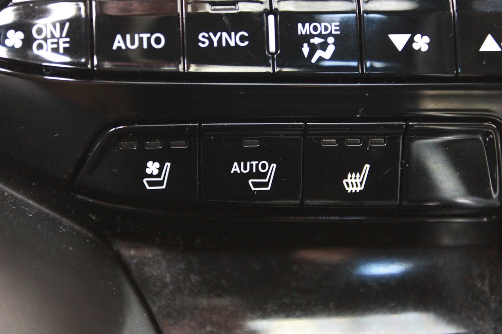 used 2023 Acura MDX car, priced at $44,497