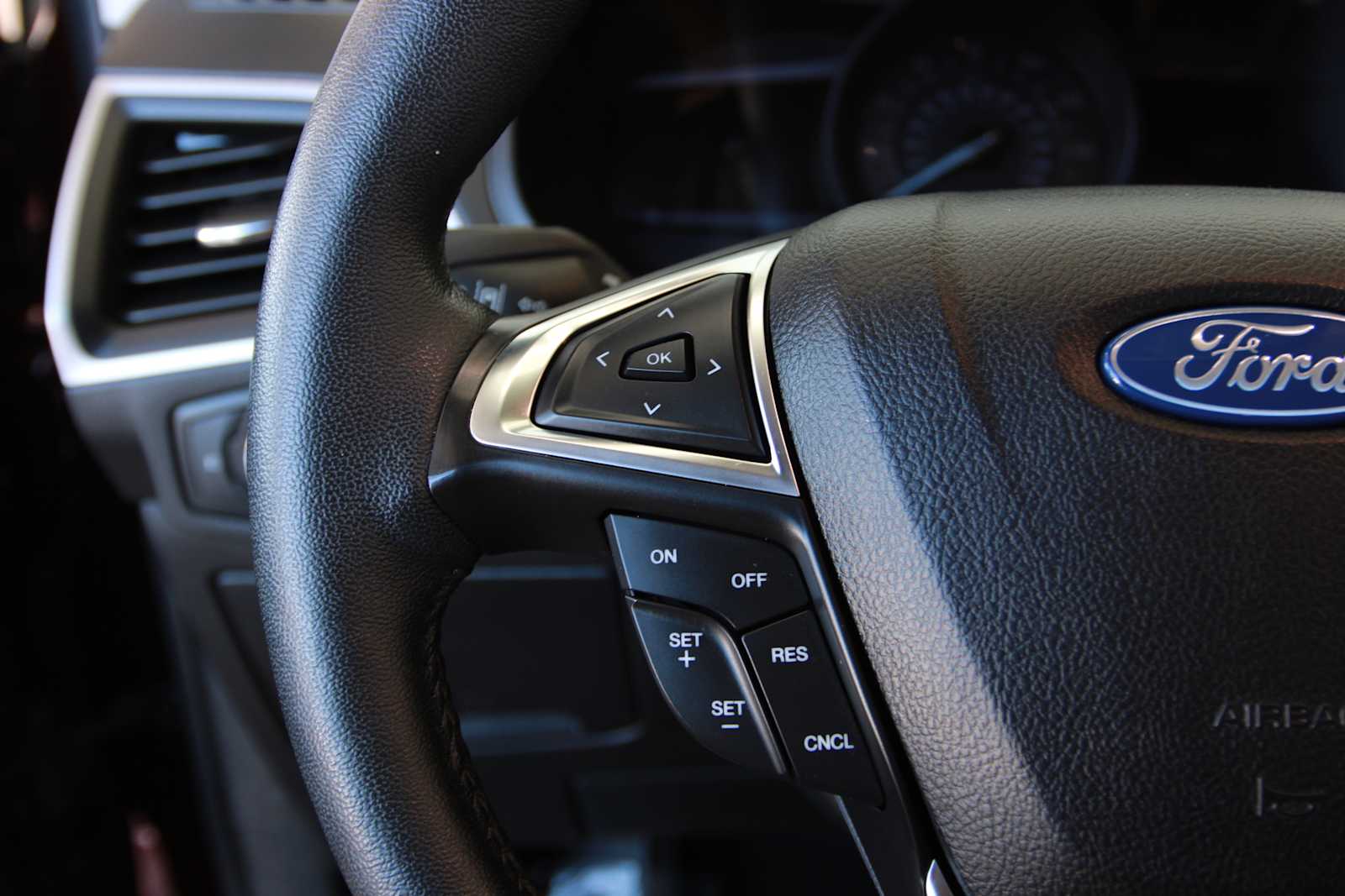 used 2022 Ford Edge car, priced at $24,497