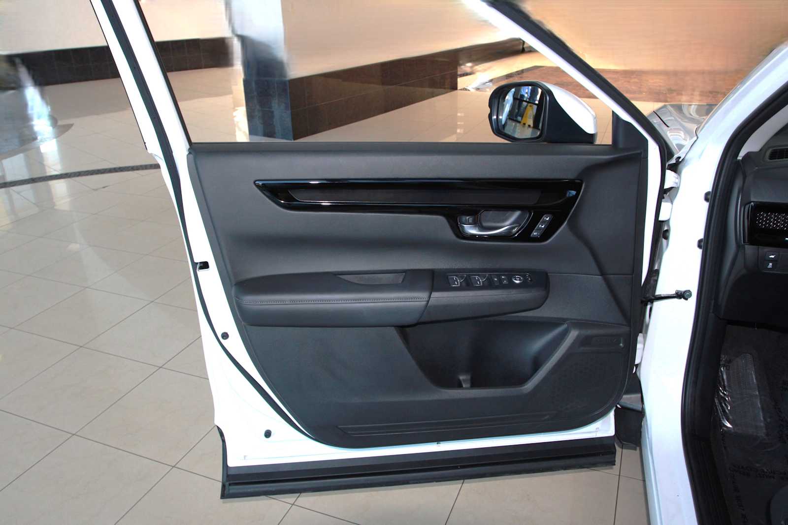 used 2025 Honda CR-V car, priced at $32,797