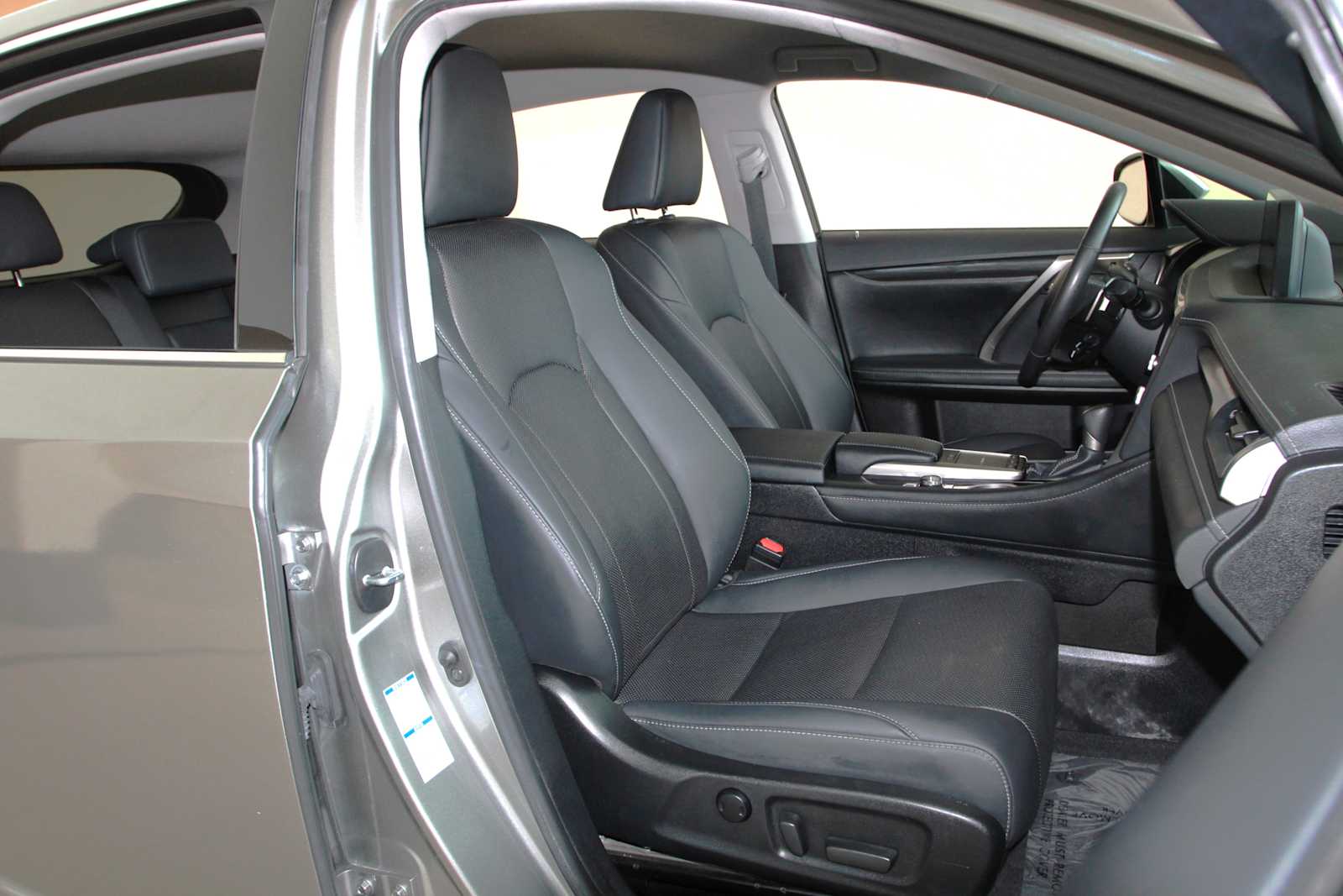 used 2022 Lexus RX 350 car, priced at $36,897