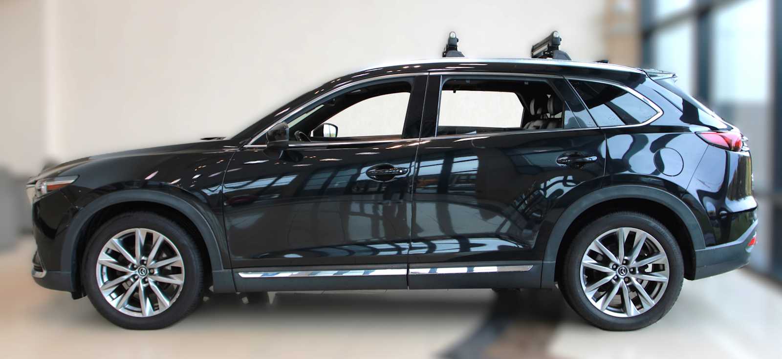 used 2018 Mazda CX-9 car, priced at $16,097