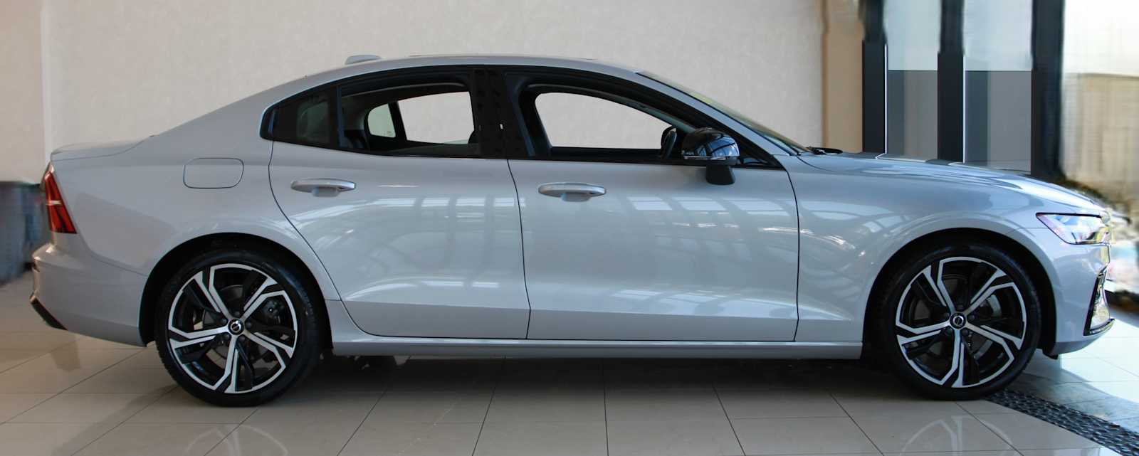 used 2024 Volvo S60 car, priced at $30,497