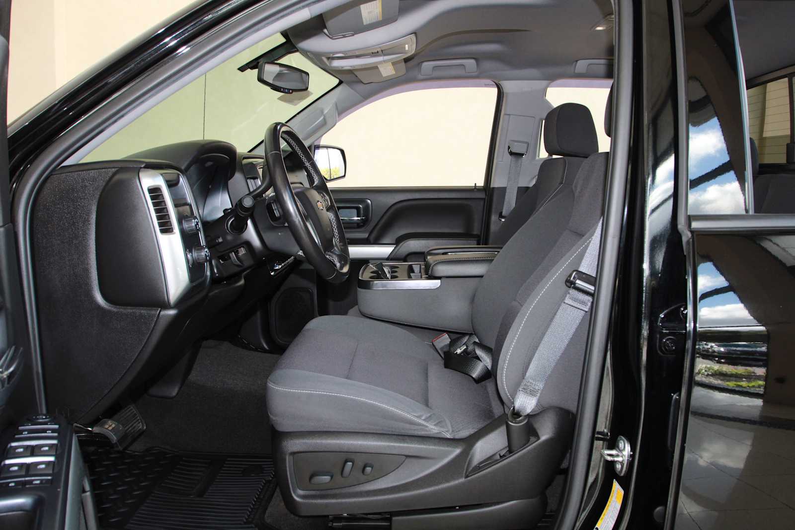 used 2018 Chevrolet Silverado 1500 car, priced at $27,497
