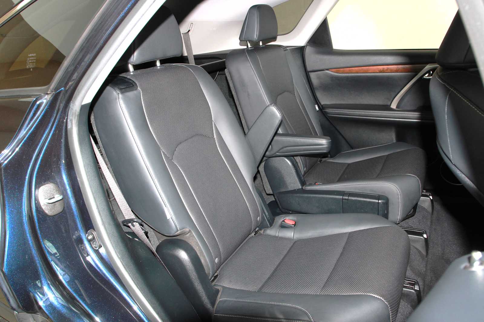 used 2022 Lexus RX 350L car, priced at $33,497