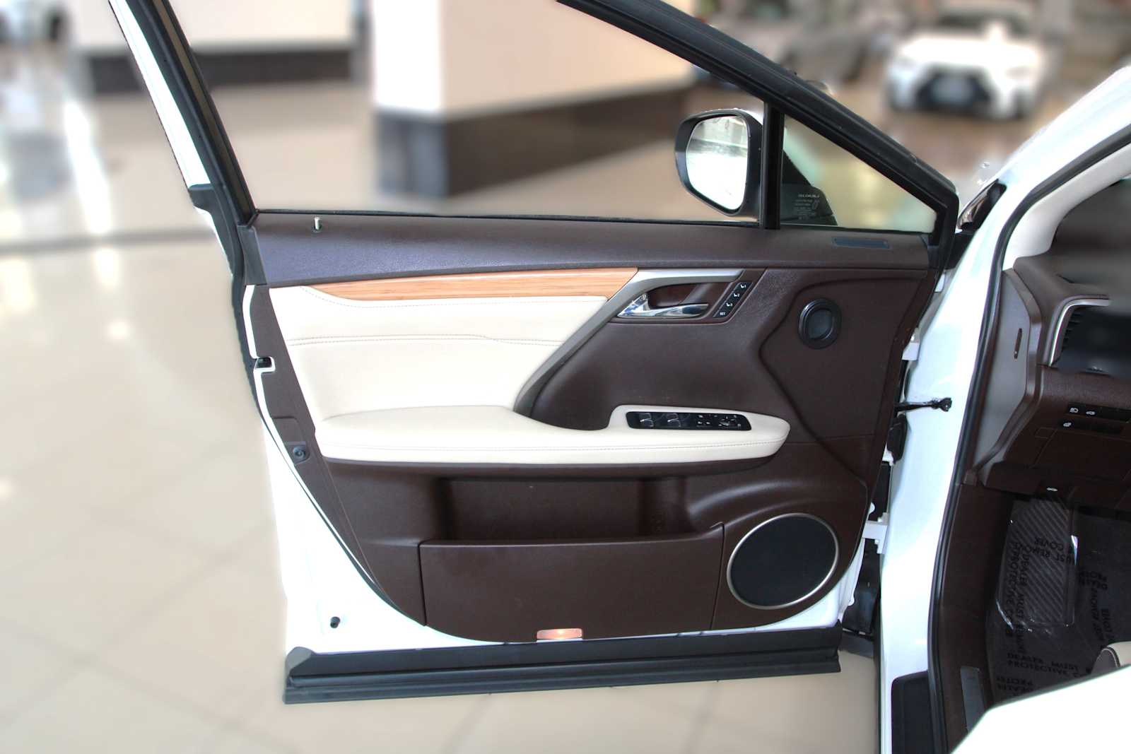 used 2018 Lexus RX 350L car, priced at $22,197