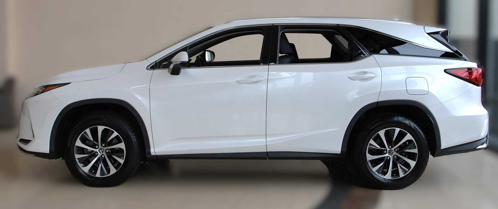 used 2020 Lexus RX 350L car, priced at $34,097