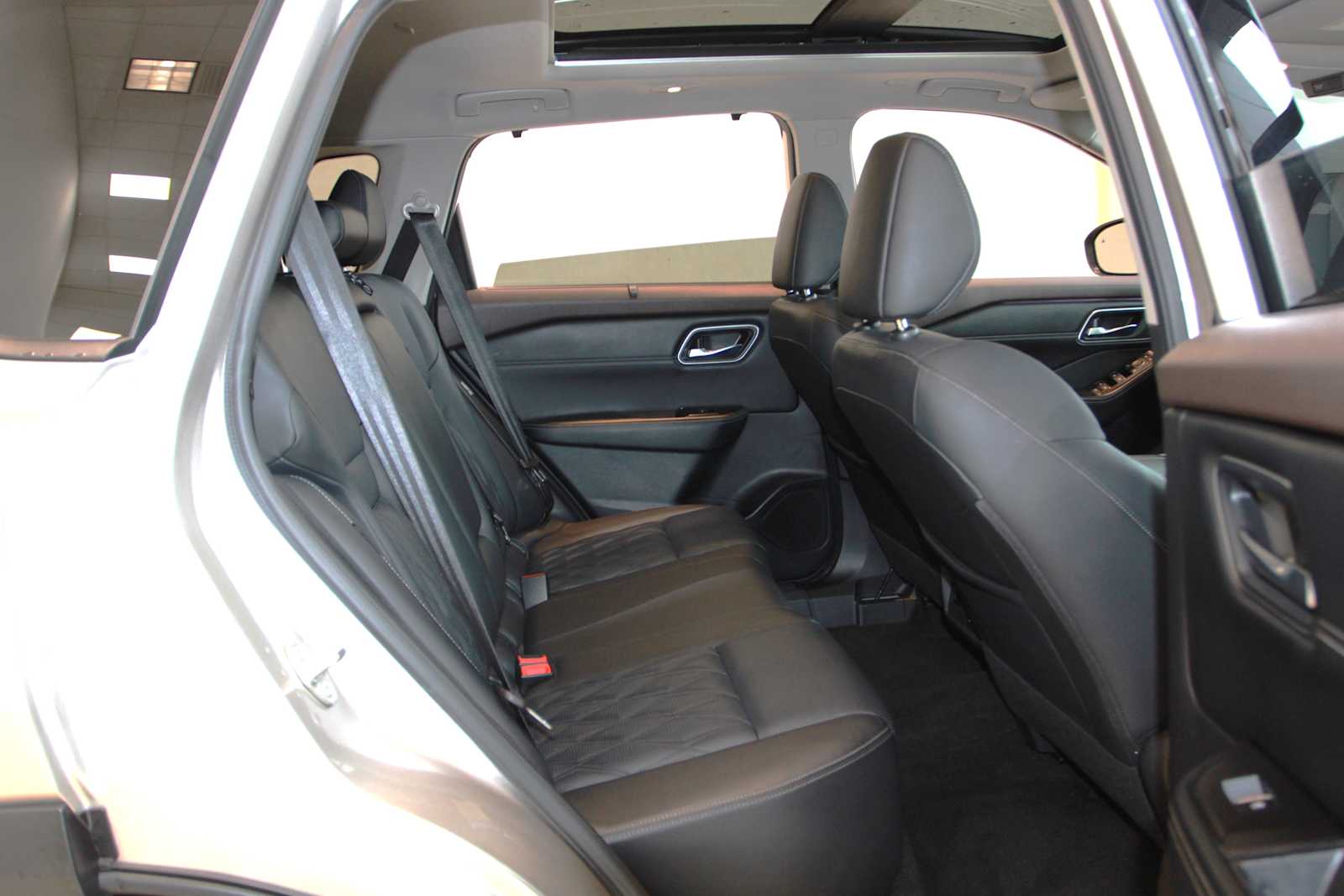 used 2023 Nissan Rogue car, priced at $27,497