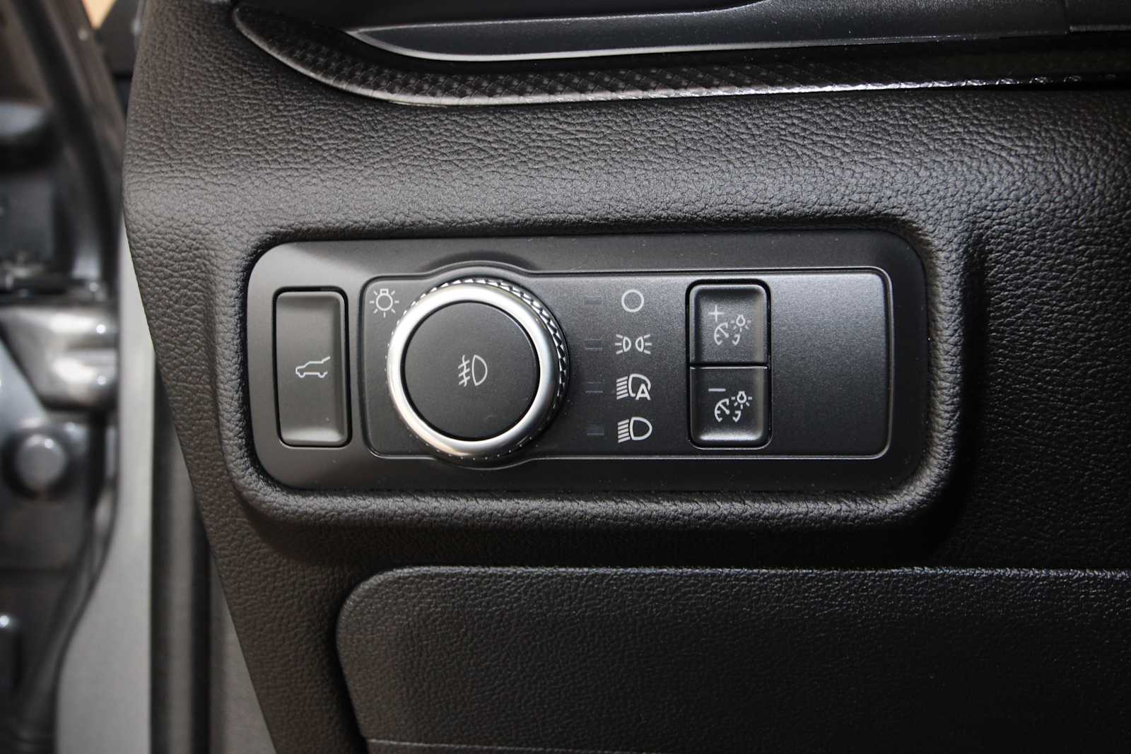 used 2022 Ford Explorer car, priced at $39,398
