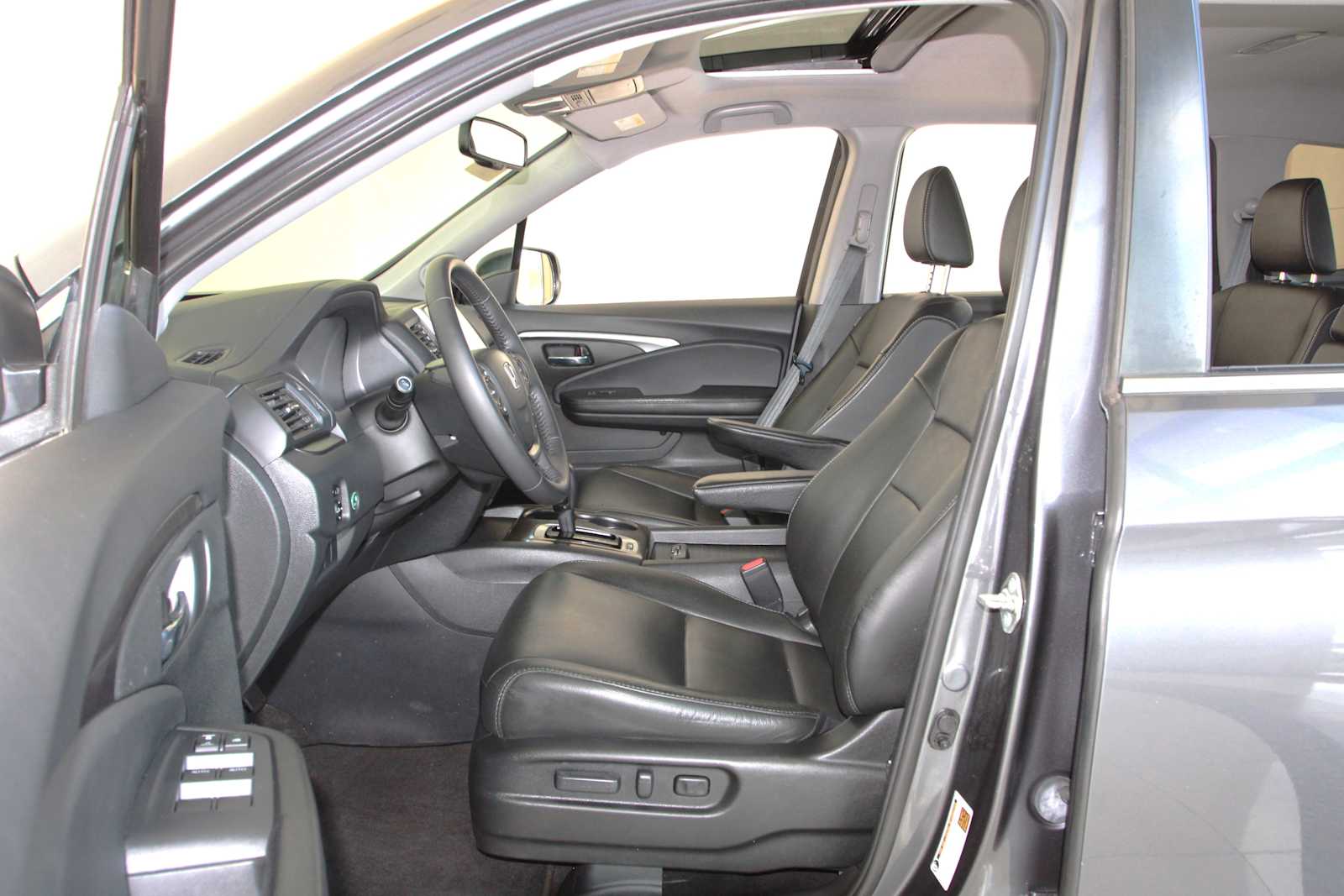 used 2017 Honda Pilot car, priced at $20,397