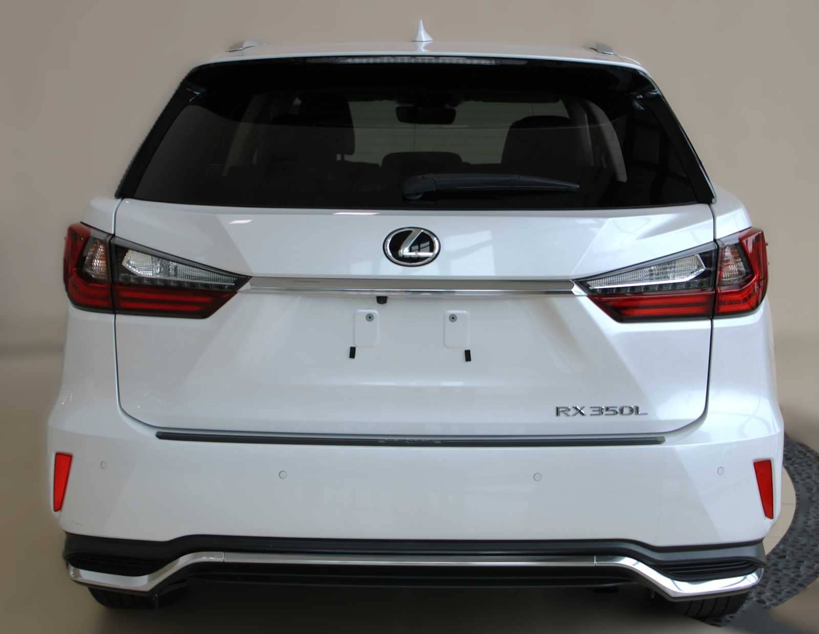 used 2022 Lexus RX 350L car, priced at $44,497