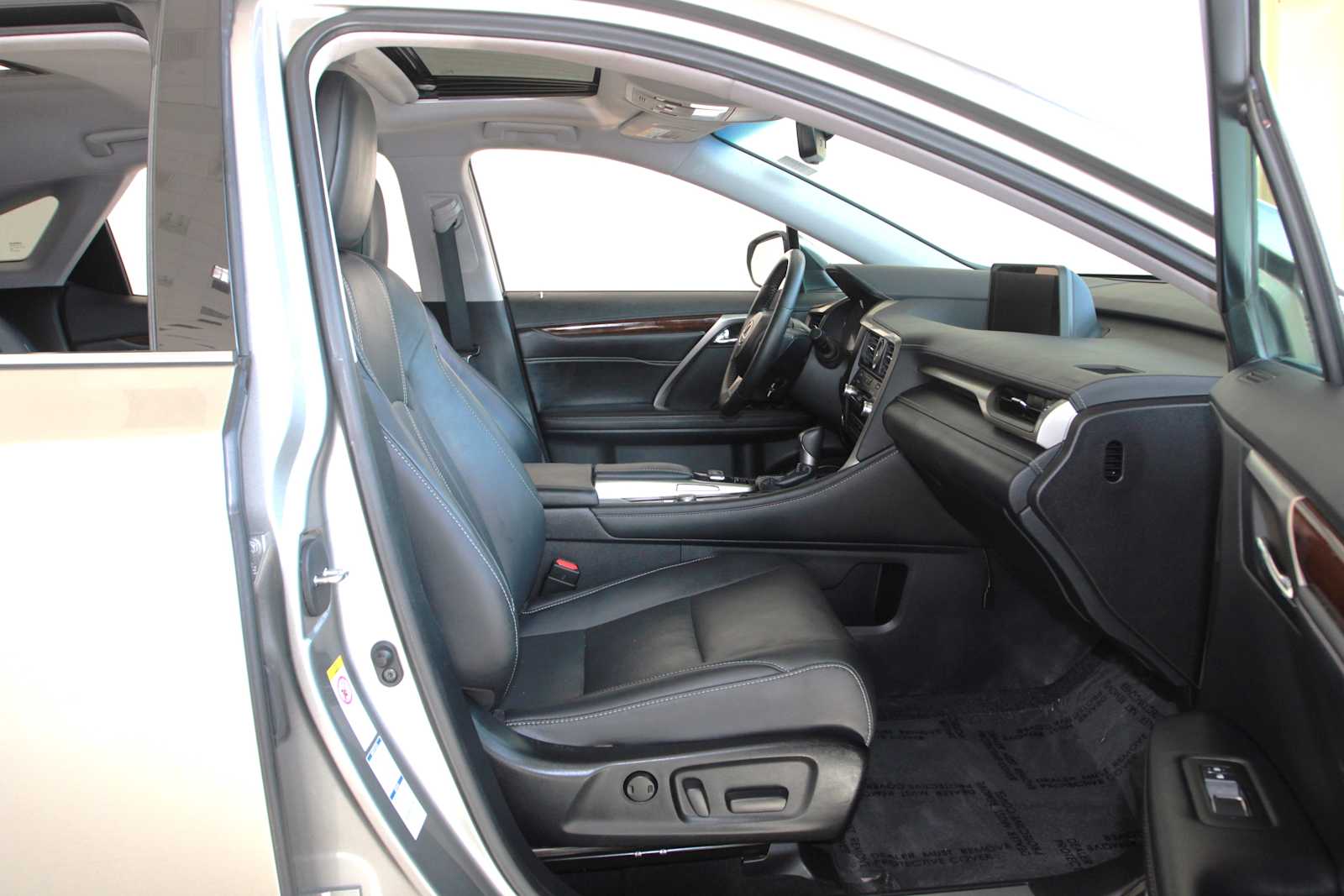 used 2017 Lexus RX 350 car, priced at $28,297
