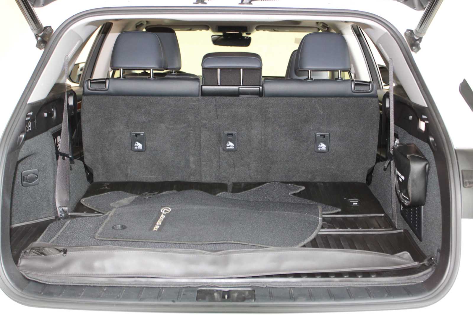 used 2020 Lexus RX 350L car, priced at $34,097