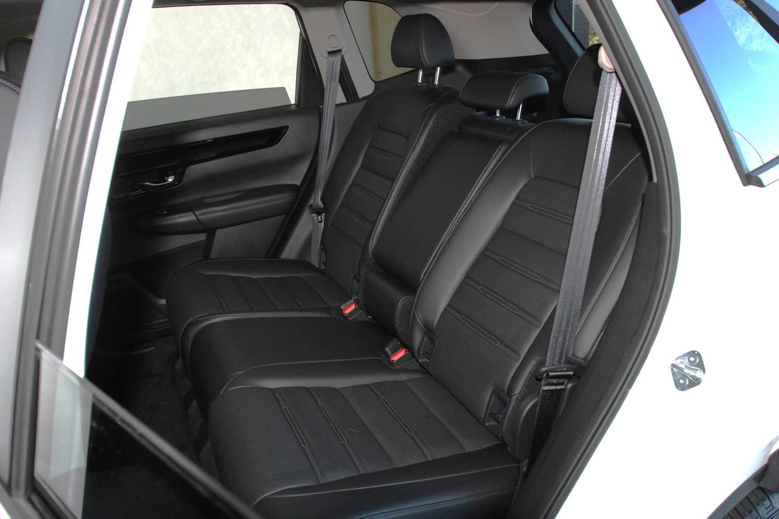 used 2025 Honda CR-V car, priced at $32,797