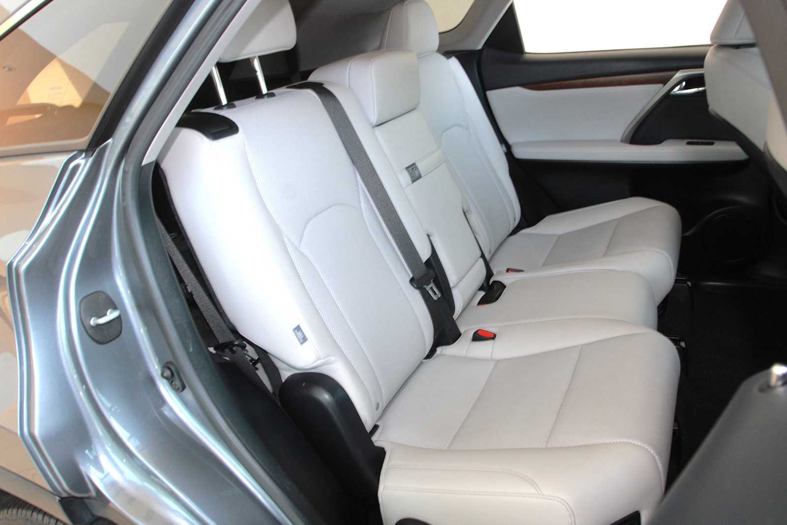 used 2020 Lexus RX 350L car, priced at $33,997