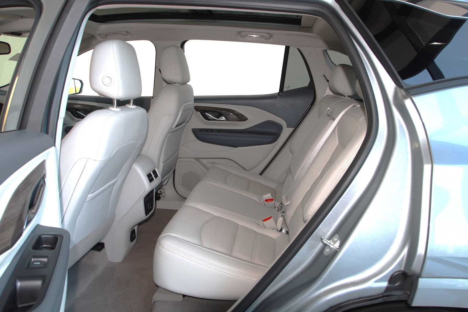 used 2023 GMC Terrain car, priced at $29,497