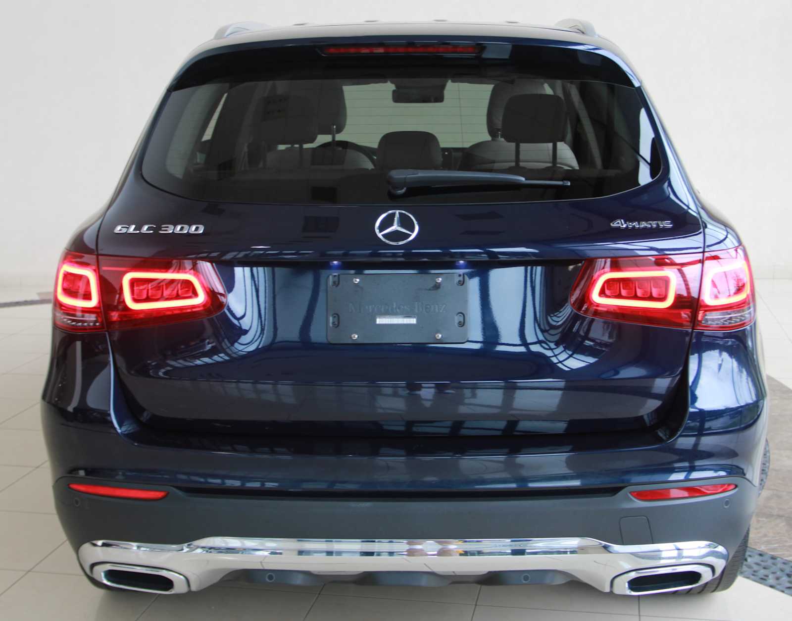 used 2022 Mercedes-Benz GLC 300 car, priced at $34,097