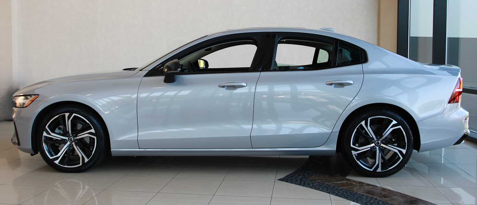 used 2024 Volvo S60 car, priced at $30,497