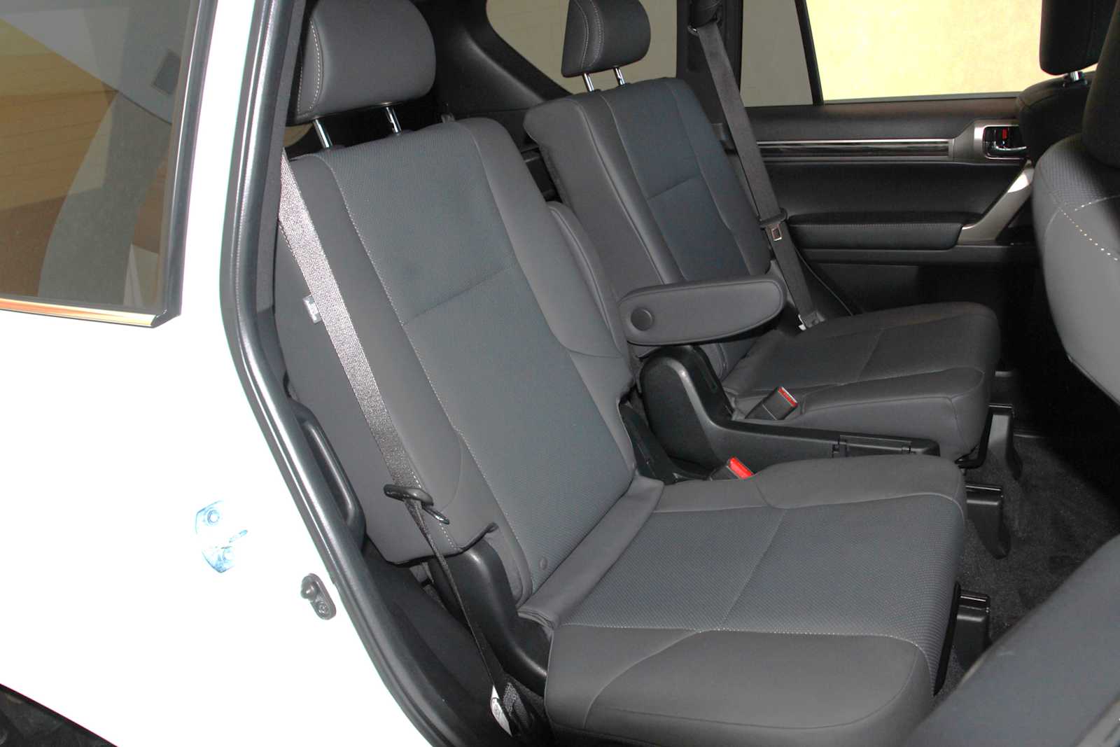 used 2021 Lexus GX 460 car, priced at $38,497